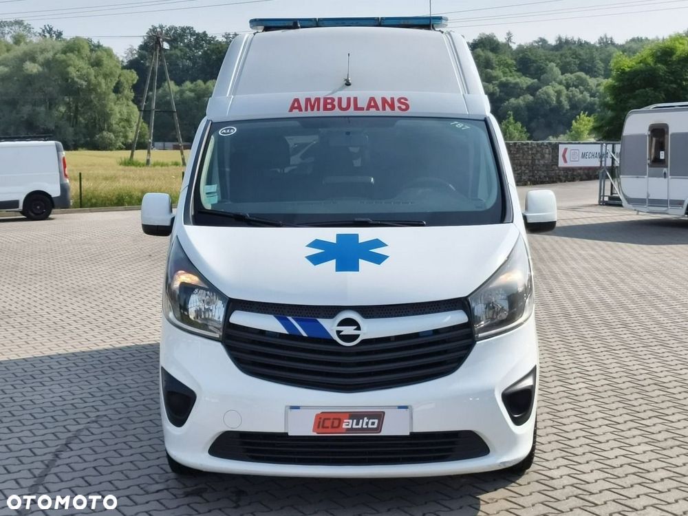 Opel Vivaro - 2