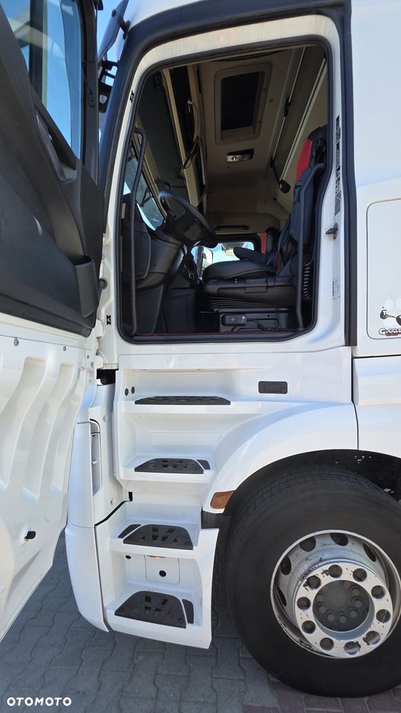Mercedes-Benz Actros 1851 - 10