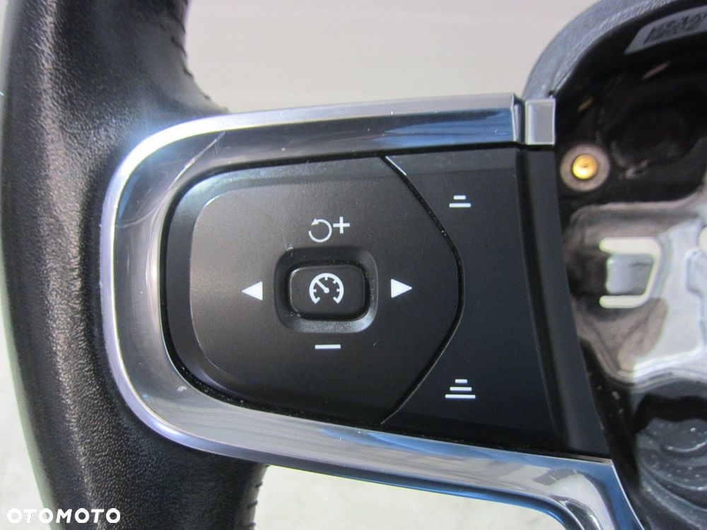 VOLVO XC40 XC 40 KIEROWNICA SKÓRZANA MULTIFUNKCYJNA PODGRZEWANA 30747211 - 11