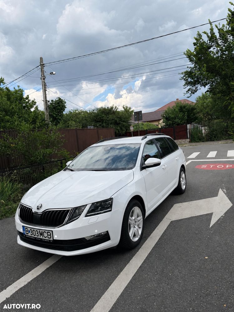 Skoda Octavia - 2