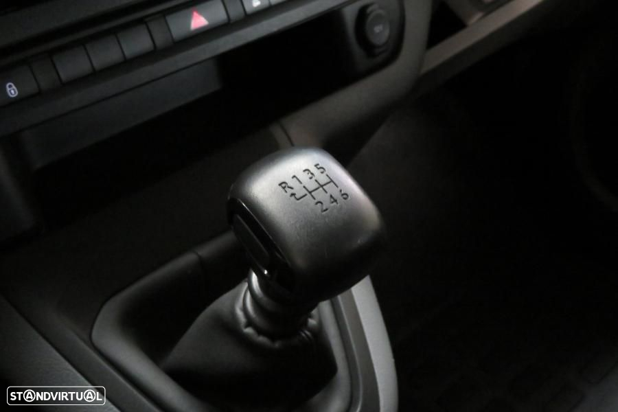 Opel Vivaro 1.5 CDTi L2H1 Essentia - 10