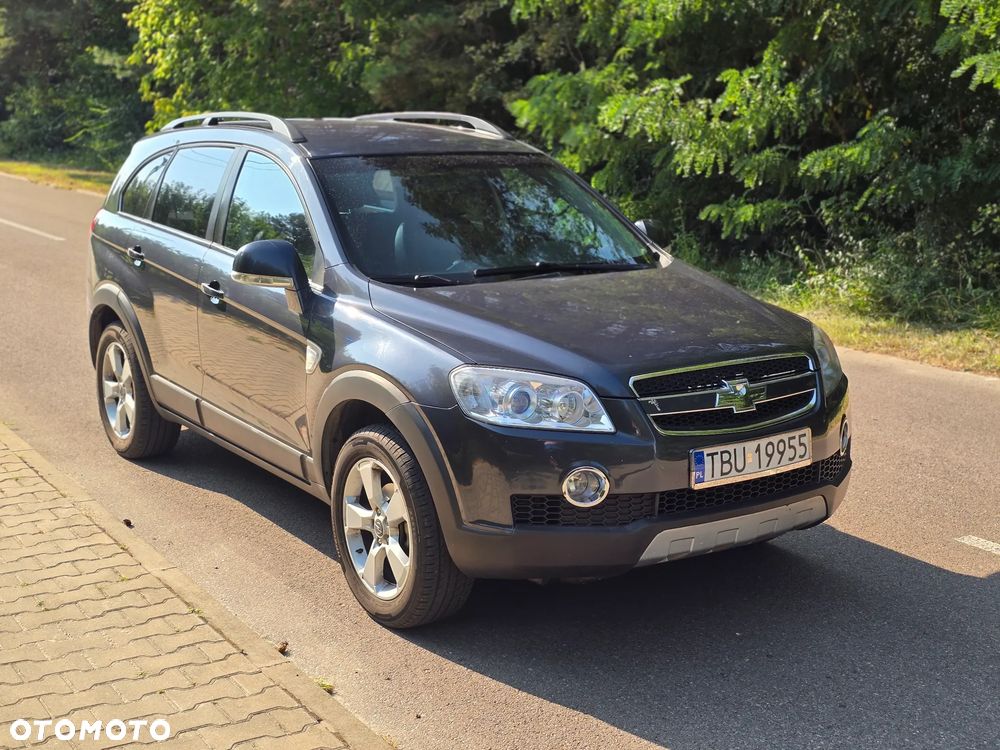 Chevrolet Captiva 2.4 4WD 7 Sitzer LT - 12