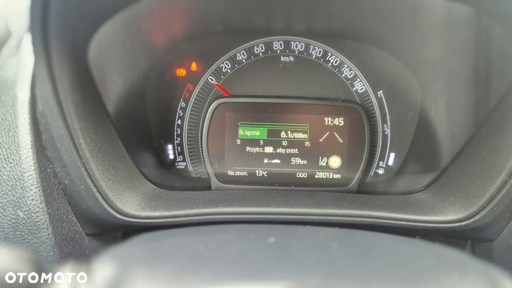 Toyota Aygo X Business Edition - 34