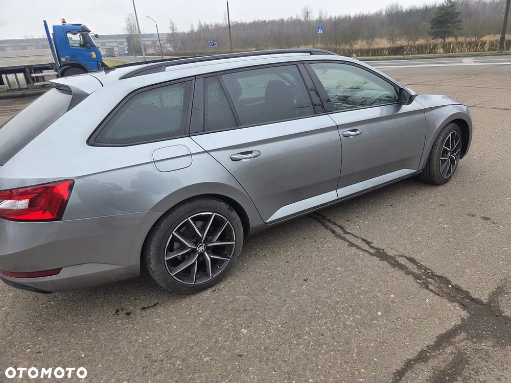 Skoda Superb 2.0 TDI Active - 13