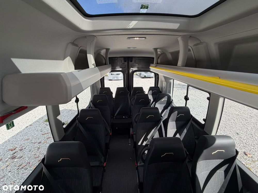 Ford Transit - 22