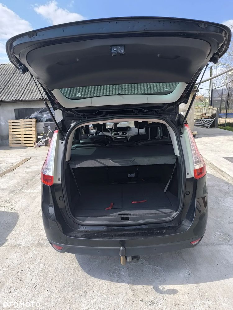 Renault Grand Scenic dCi 110 EDC Bose Edition - 9