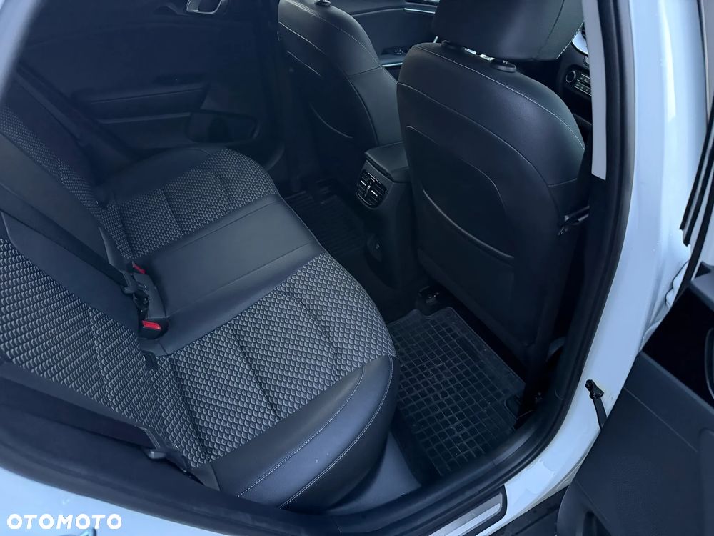 Kia XCeed 1.5 T-GDI L DCT - 26