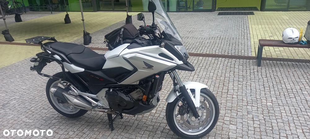 Honda NC - 23