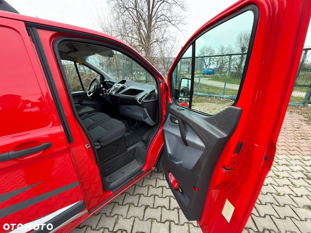 Ford TRANSIT CUSTOM - 7