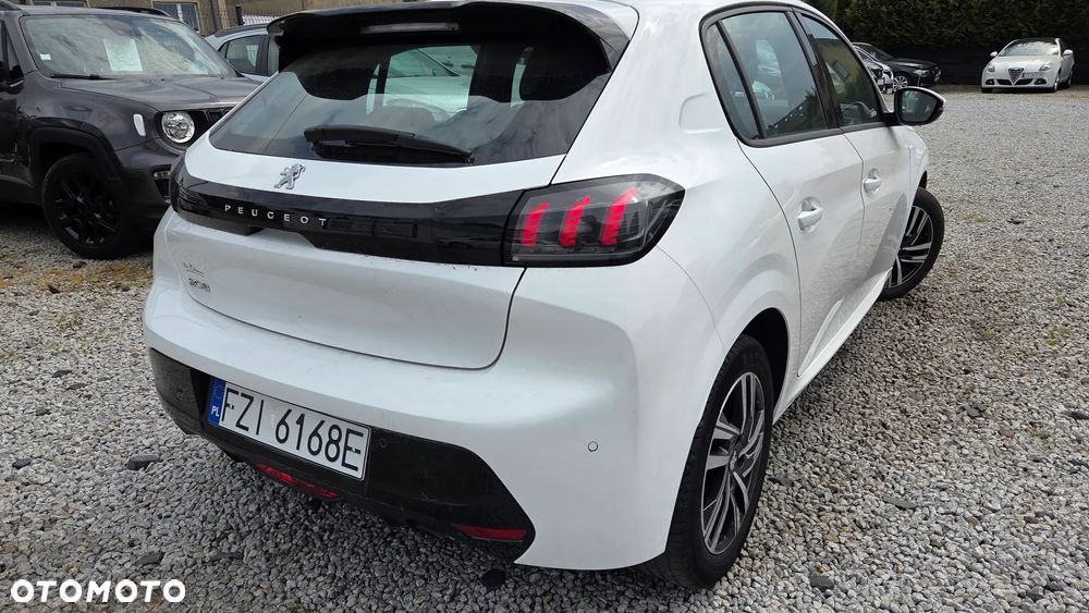Peugeot 208 PureTech 100 EAT8 Active - 19