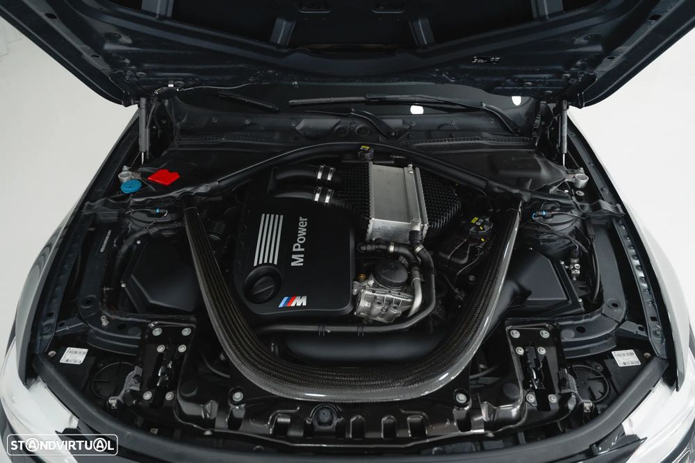 BMW M4 DKG Competition - 15