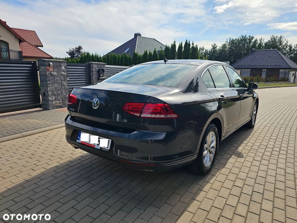 Volkswagen Passat 2.0 TDI BMT Comfortline - 26