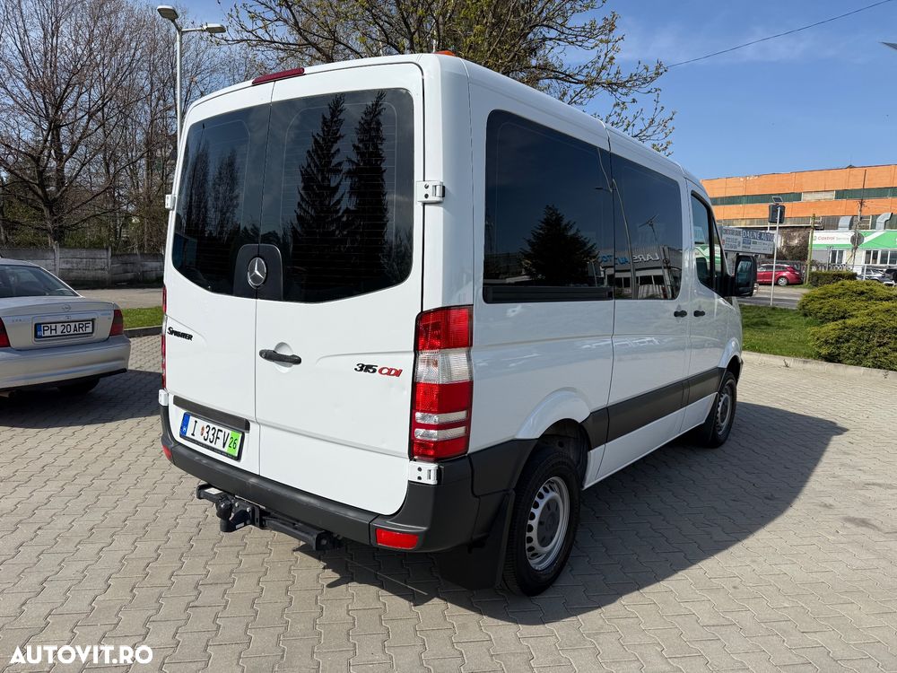 Mercedes-Benz Sprinter - 2