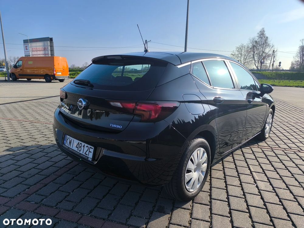 Opel Astra - 4