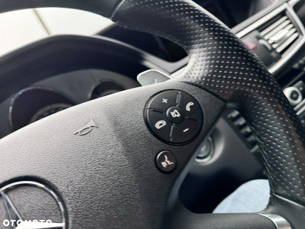 Mercedes-Benz Klasa E - 34