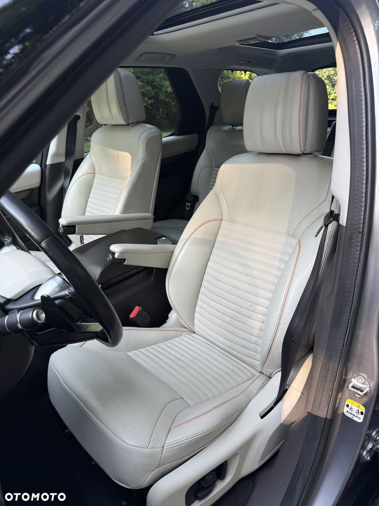 Land Rover Discovery 2.0 SD4 HSE Luxury - 11