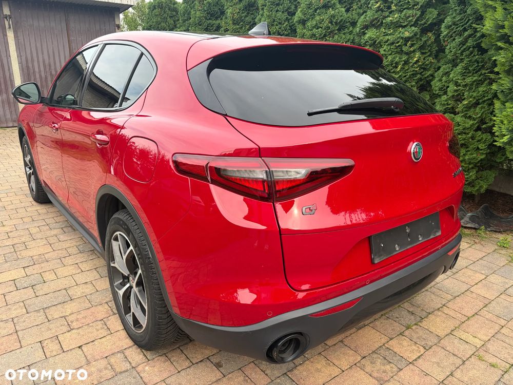 Alfa Romeo Stelvio 2.2 16V AT8 Q4 Sprint - 8