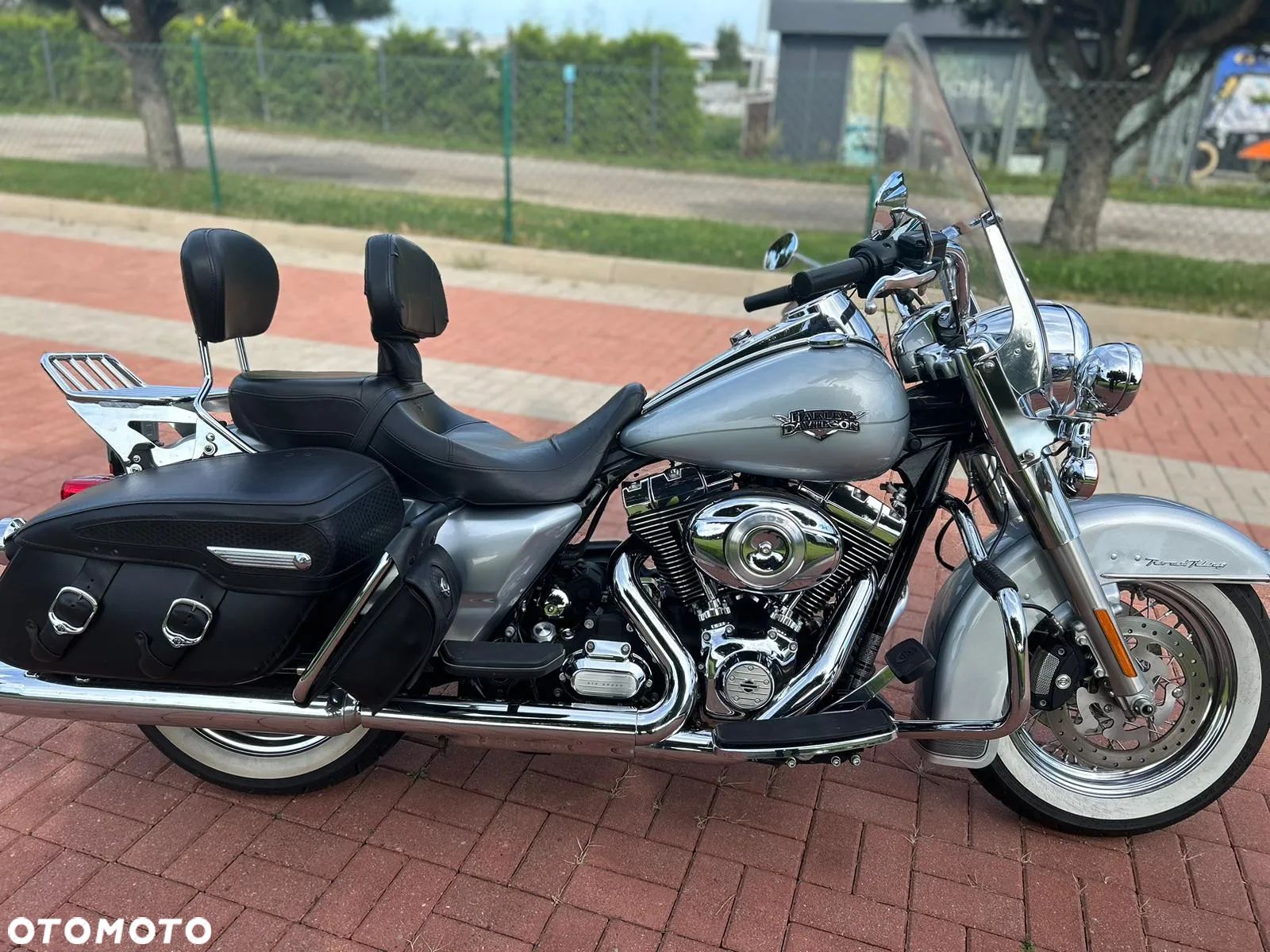Harley-Davidson Touring Road King - 1