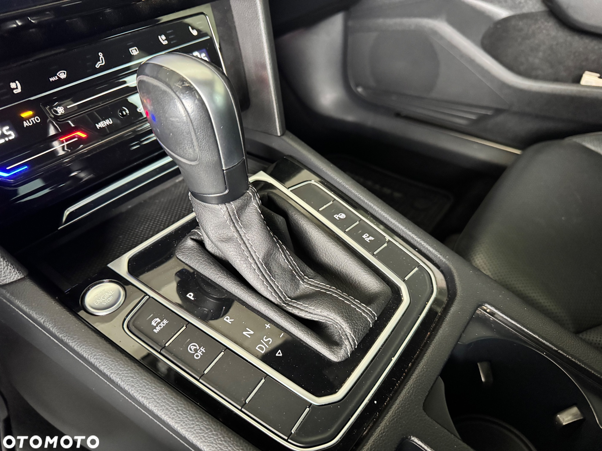 Volkswagen Arteon 2.0 TSI OPF 4Motion DSG R-Line - 22