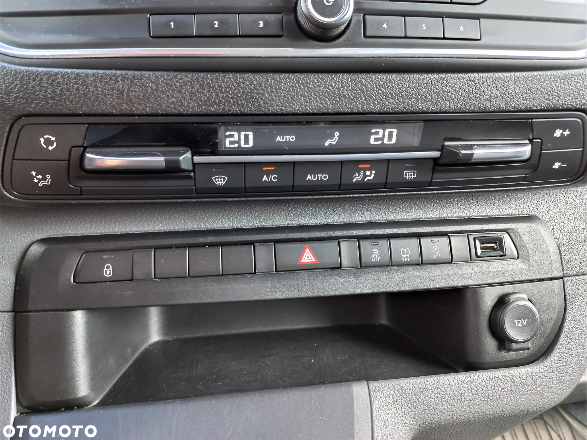 Toyota ProAce - 12