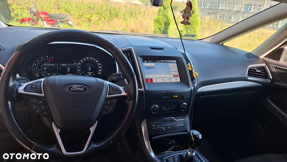 Ford S-Max - 4