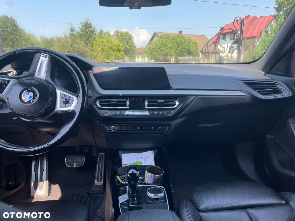 BMW Seria 2 218i M Sport - 6