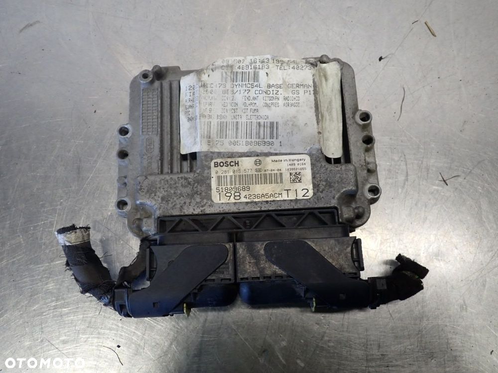 KOMPUTER SILNIKA FIAT BRAVO II 1.9 51809689 - 1