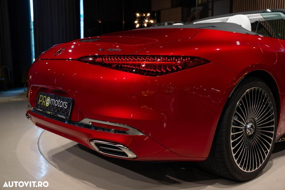 Mercedes-Benz SL 680 Maybach - 24