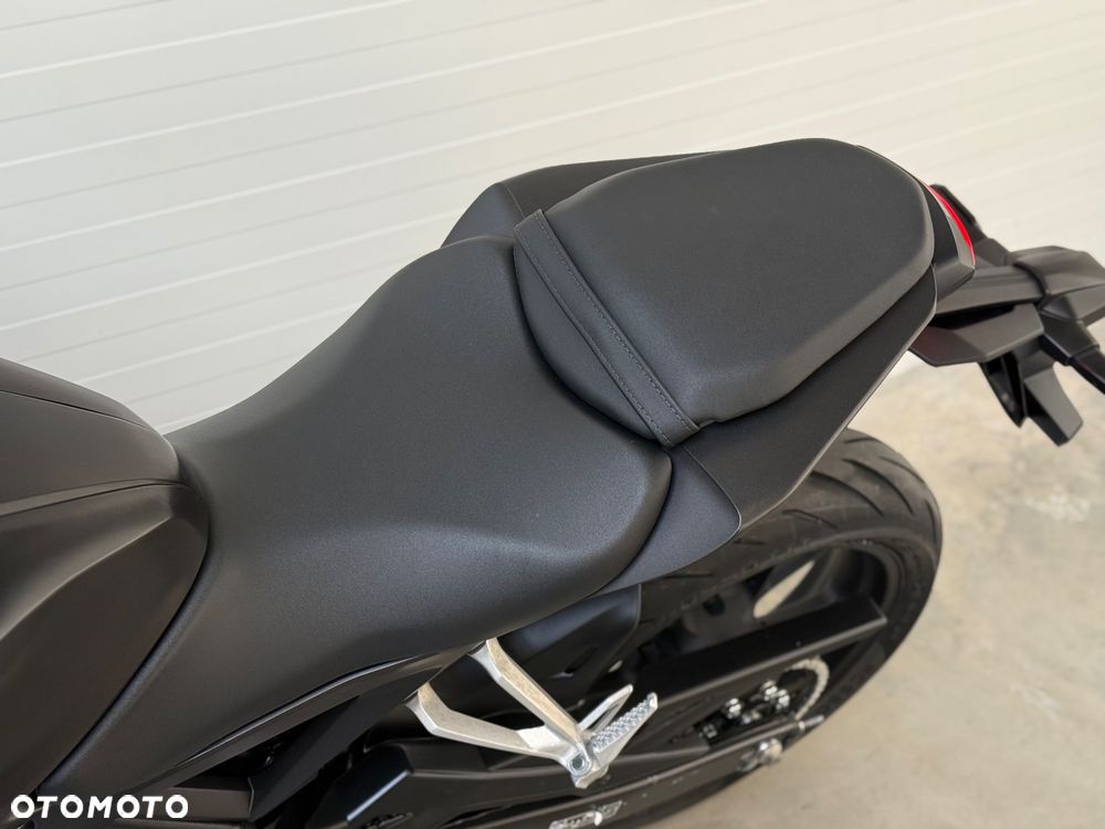 Honda CB - 29