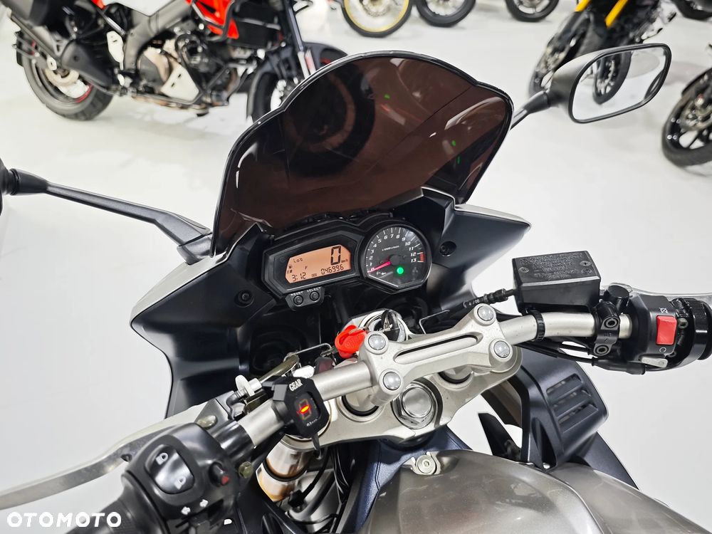 Yamaha FZ - 6
