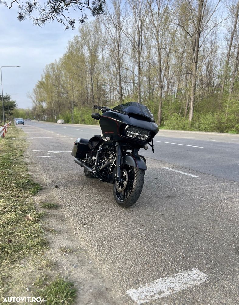 Harley-Davidson Road Glide - 7