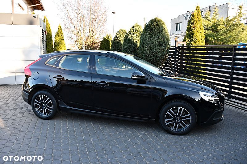 Volvo V40 Cross Country D2 Momentum - 31
