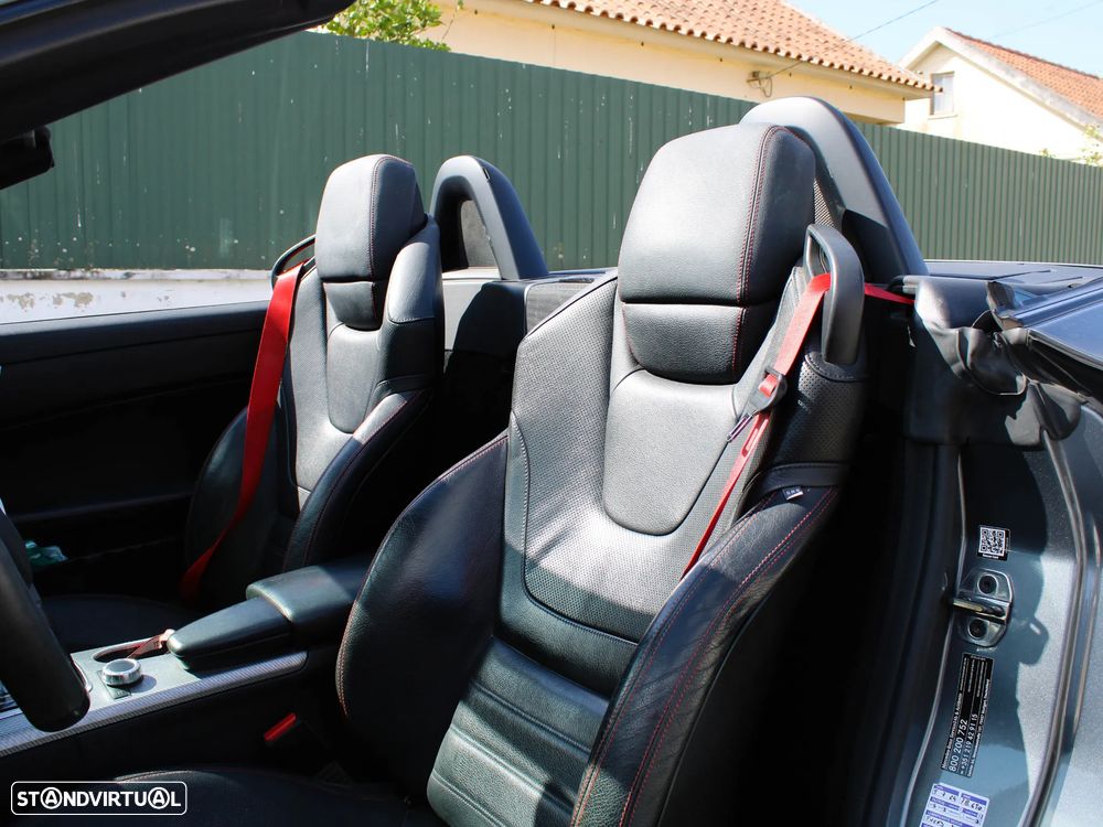 Mercedes-Benz SLC 180 - 8