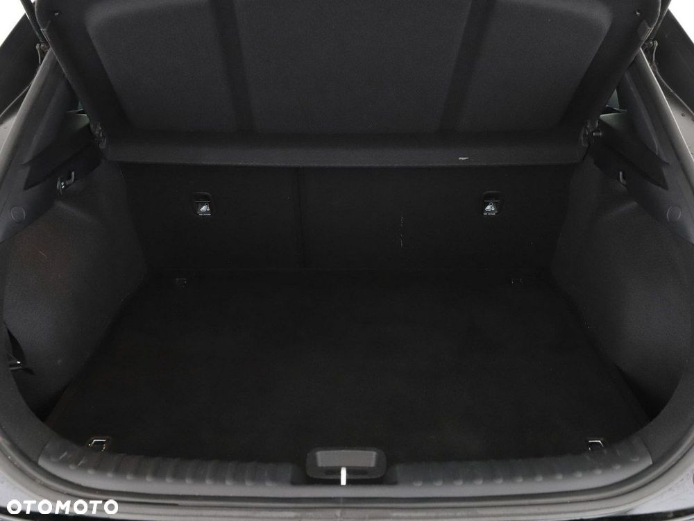 Kia XCeed 1.5 T-GDI OPF DCT7 VISION - 21