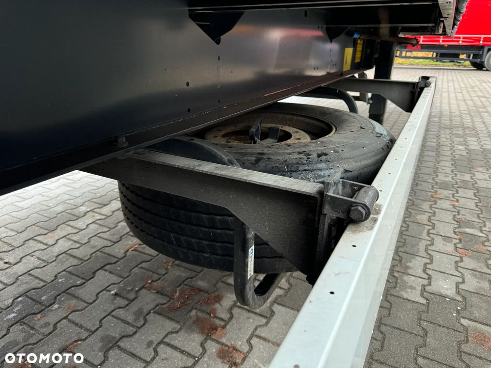 Krone SD Firanka Certyfikat XL, Dach podnoszony - 22