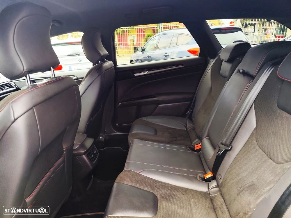 Ford Mondeo SW 2.0 HEV ST-Line - 17