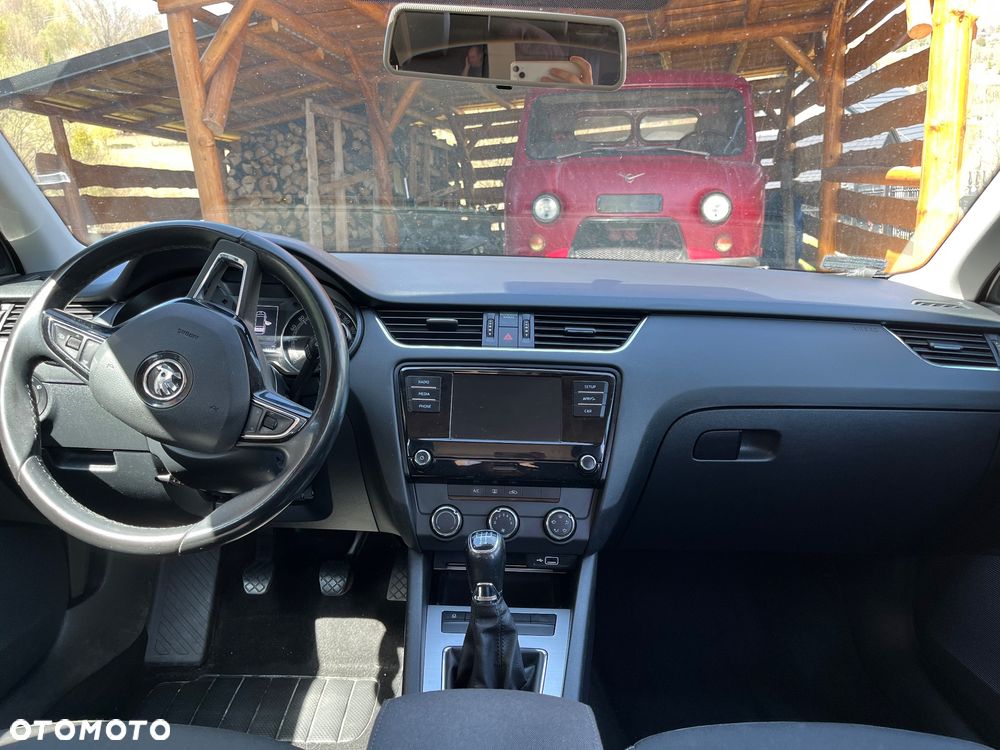 Skoda Octavia 1.6 TDI Ambition - 8