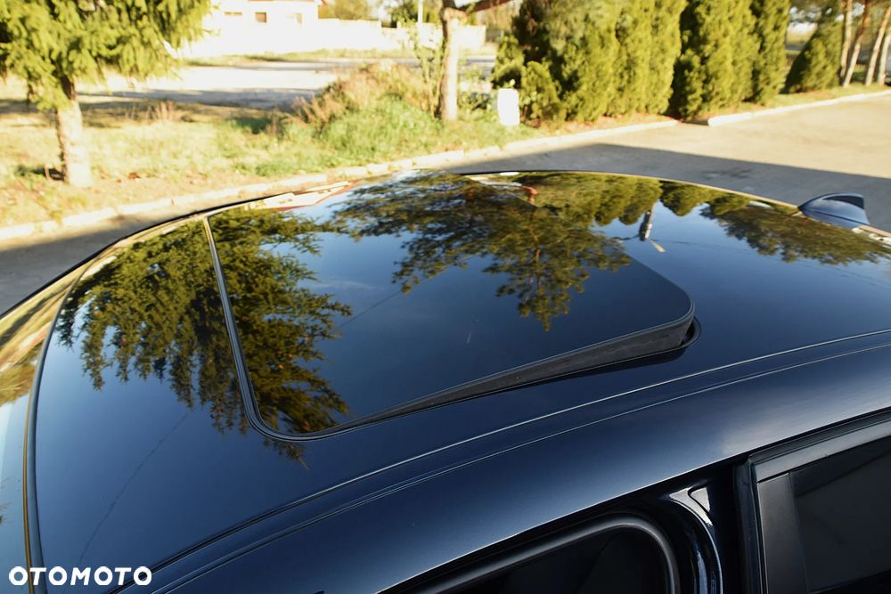 BMW Seria 5 530d - 28