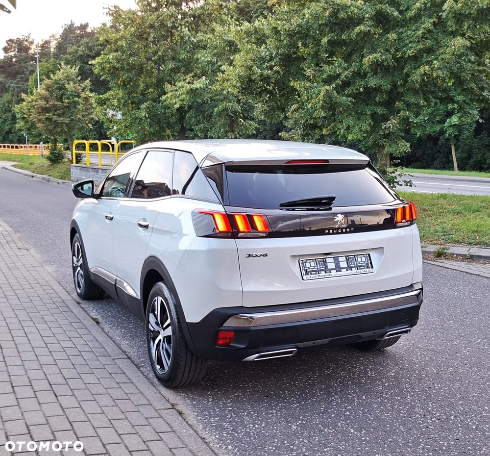 Peugeot 3008 BlueHDi 130 Stop & Start EAT8 Allure - 14