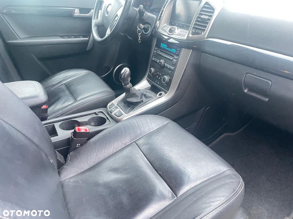 Chevrolet Captiva 2.2 4WD LT+ - 17