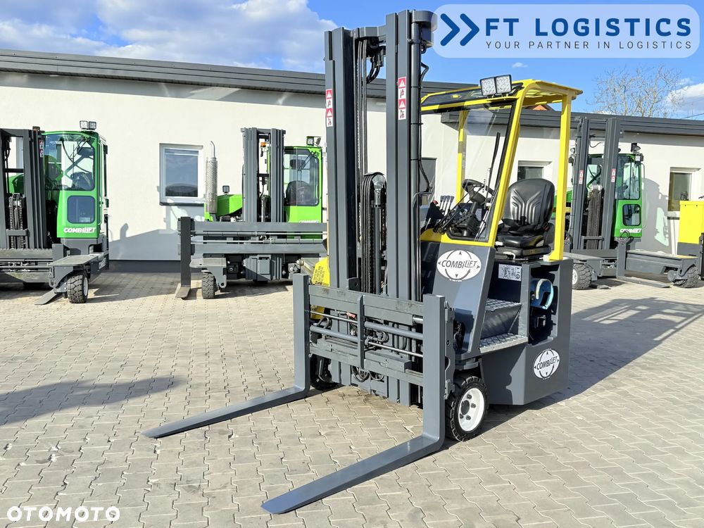 Combilift WÓZEK CZTEROKIERUNKOWY - WIELOKIERUNKOWY | COMBILIFT CB2500 | GAS | TRIPLEX 6000MM | POZYCJONER WIDEŁ | WOLNY SKOK | PRZESUW WIDEŁ | STAN IDEALNY | Szeroka oferta wózków czterokierunkowych i bocznych, dopasowanych do różnorodnych potrzeb i zastosowań - 4