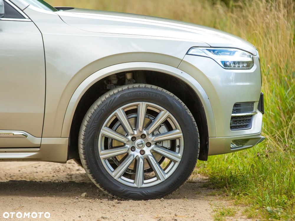 Volvo XC 90 D5 SCR AWD Inscription 7os - 13