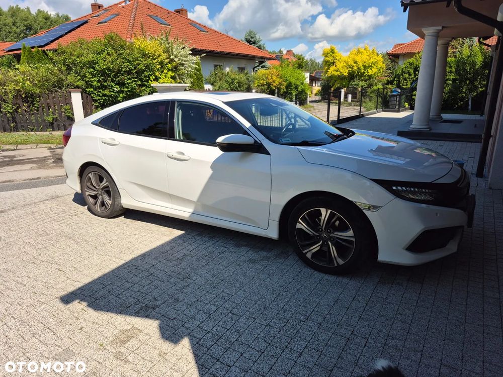 Honda Civic 1.5 T Executive CVT - 3