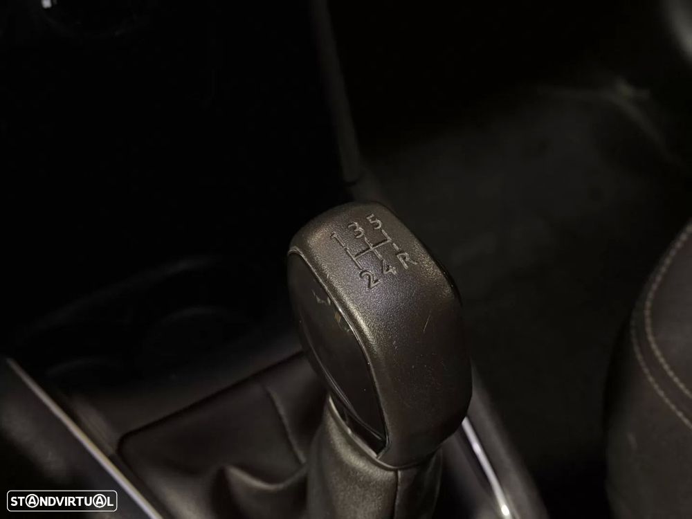 Peugeot 208 1.6 BlueHDi Active - 18