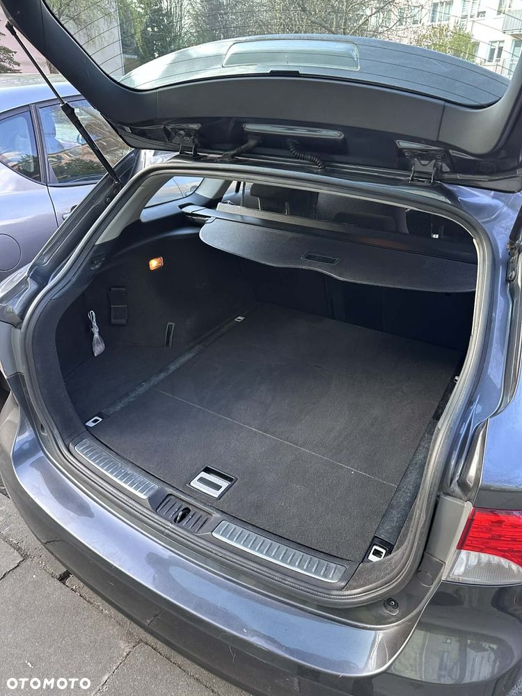 Toyota Avensis 2.0 D-4D Premium - 5