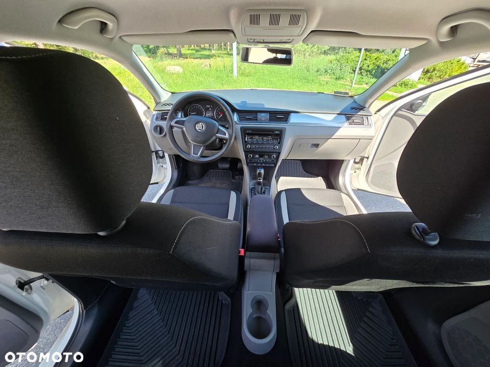 Skoda RAPID 1.6 TDI DPF Ambition DSG - 16