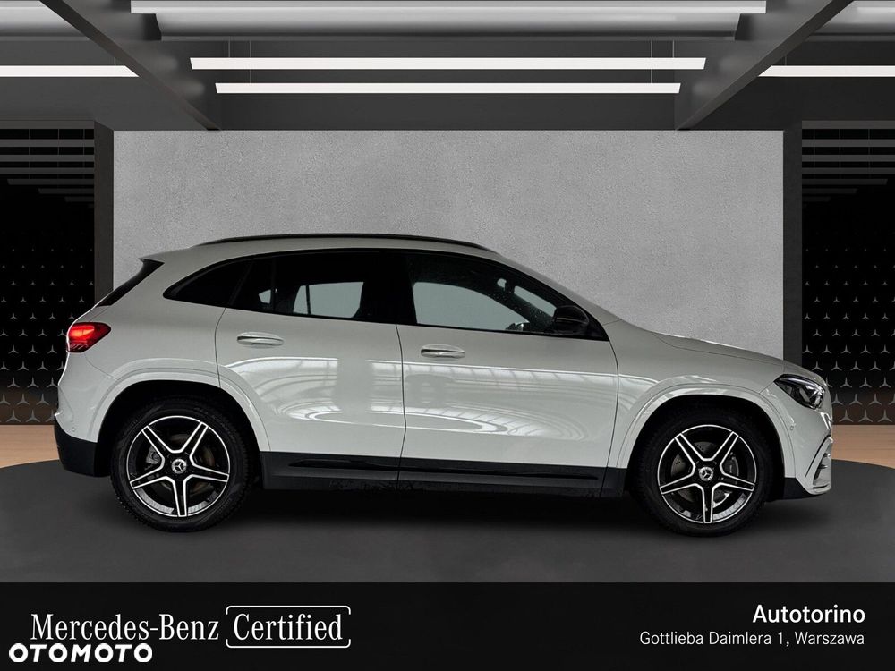 Mercedes-Benz GLA - 6