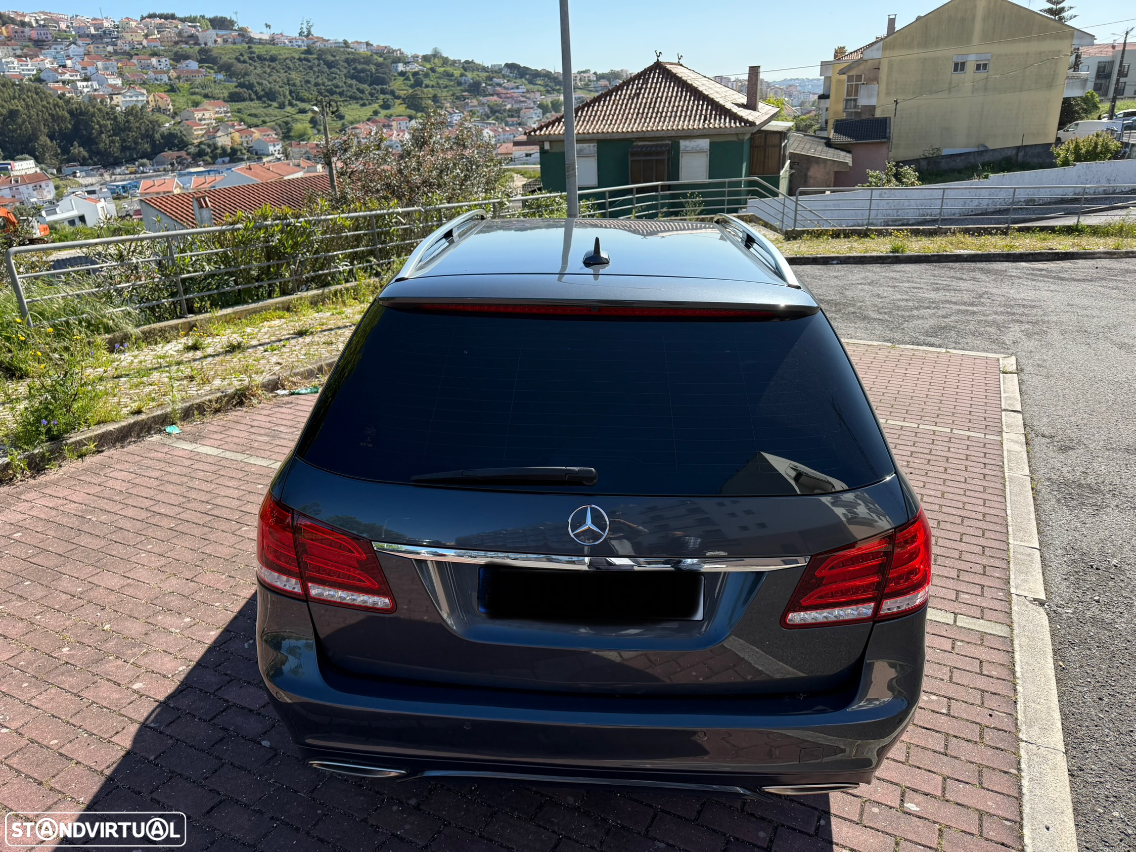 Mercedes-Benz E 220 BlueTEC Avantgarde - 10