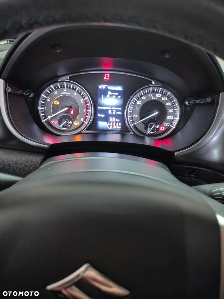 Suzuki Vitara 1.4 Boosterjet Elegance 2WD - 11