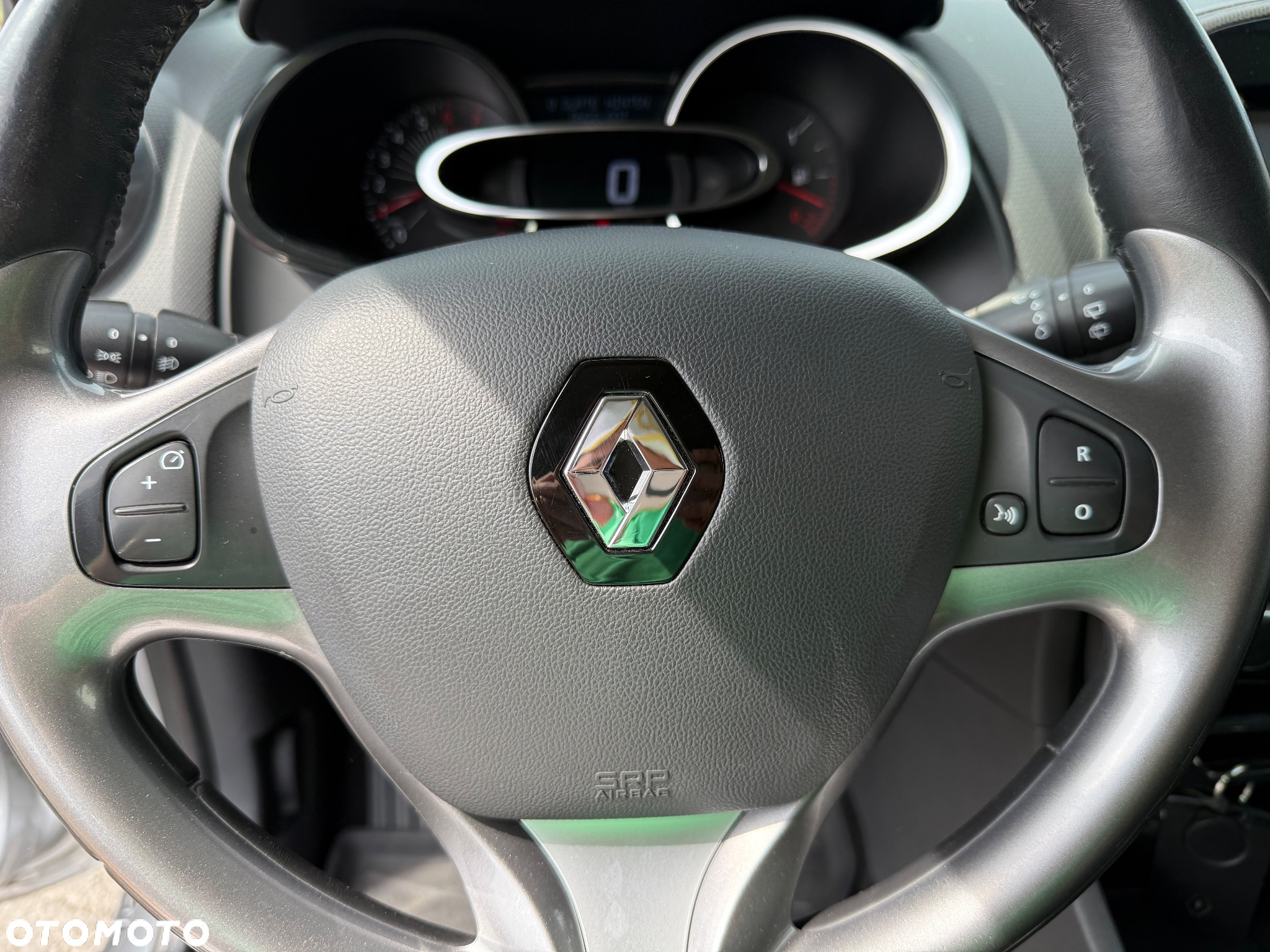 Renault Clio Grandtour Energy TCe 90 Start & Stop Limited - 19